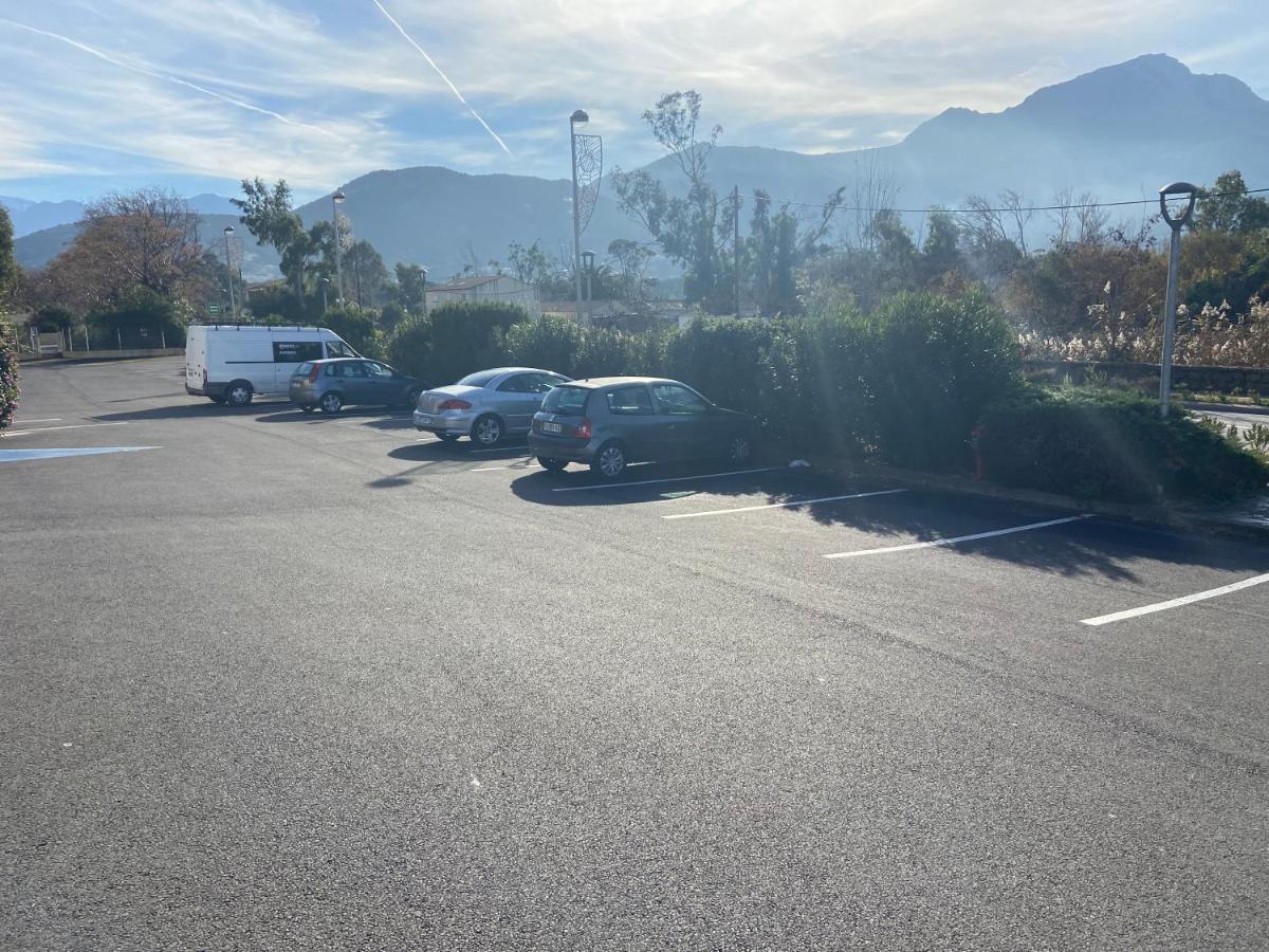Duplex Calvi Direct Plage 外观 照片